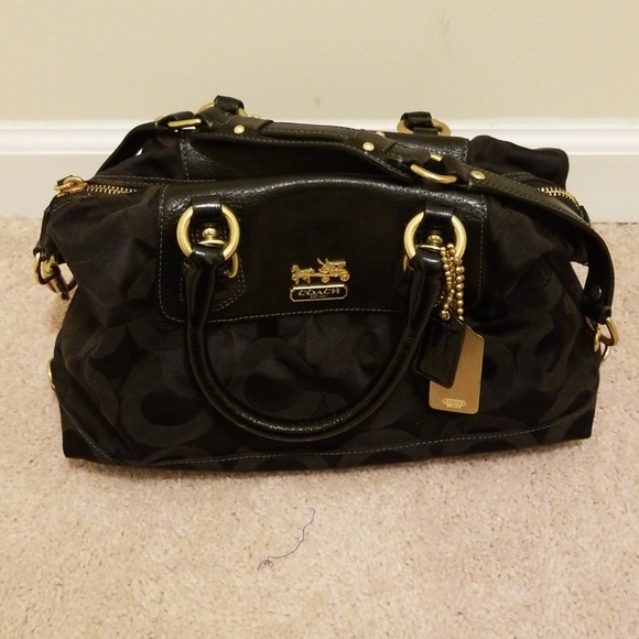 Coach small tote - Picture 2 of 5